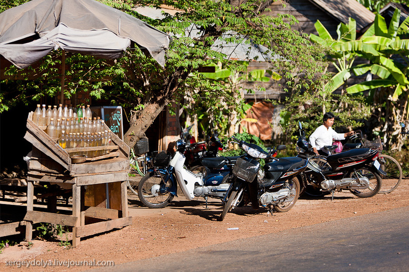 24 интересных снимка о реальной жизни в Камбодже 