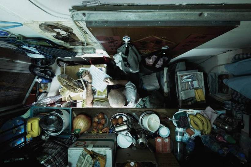 Обычное жилье китайца — ванна, туалет и кровать в одной комнате