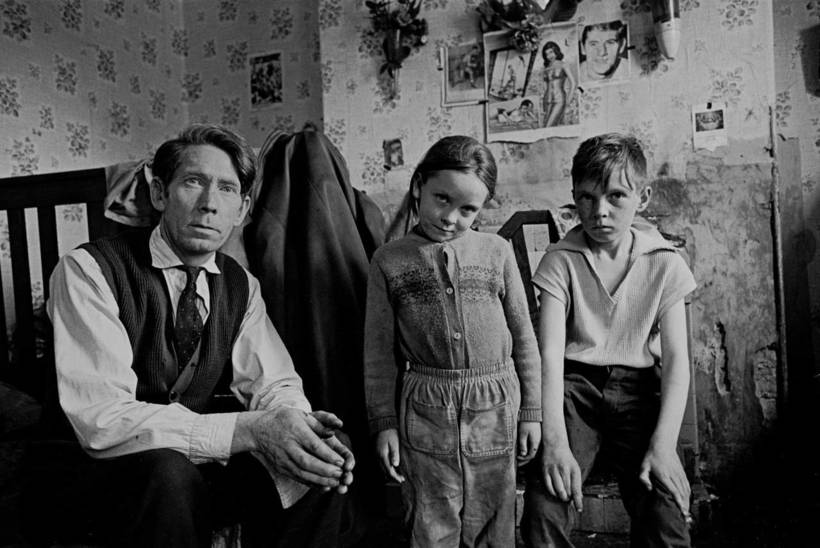 Блог - 30 неожиданных фото о том, в какой страшной нищете жили англичане в 60-е годы 20 века 30 неожиданных фото о том, в какой страшной нищете жили англичане в 60-е годы 20 века