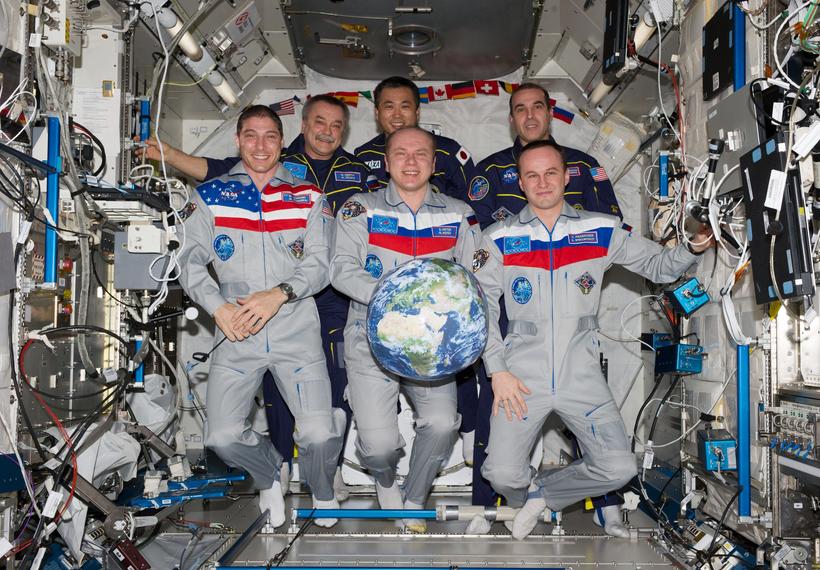 Блог - Коварная невесомость: космонавты МКС страдают из-за увеличения роста Коварная невесомость: космонавты МКС страдают из-за увеличения роста