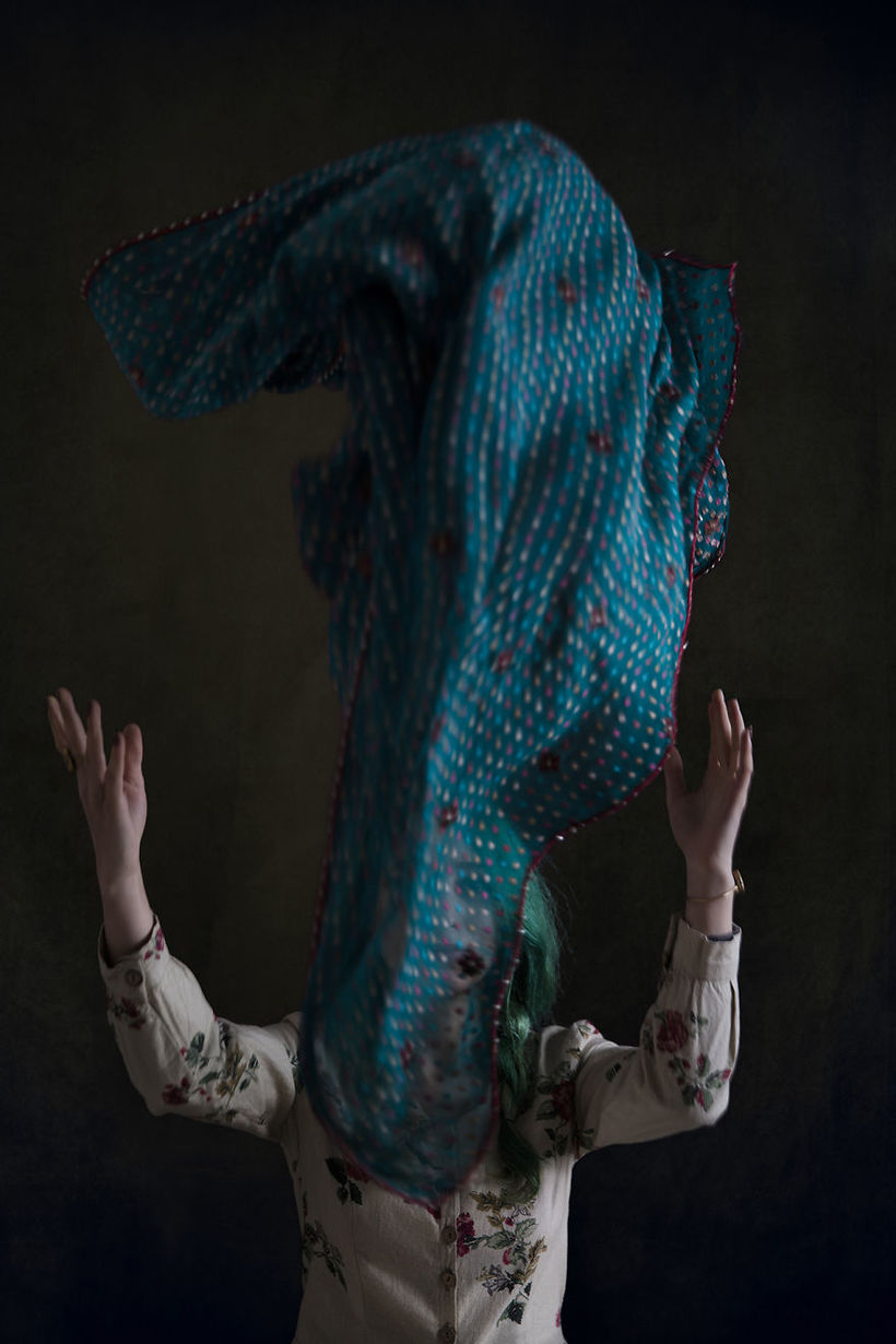 Храбрые иранки борются с режимом, игнорируя законы хиджаба в потрясающих фото