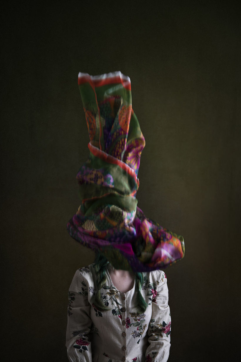 Храбрые иранки борются с режимом, игнорируя законы хиджаба в потрясающих фото