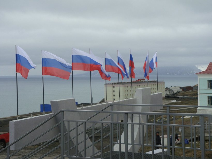 Российский поселок Баренцбург Российский поселок Баренцбург