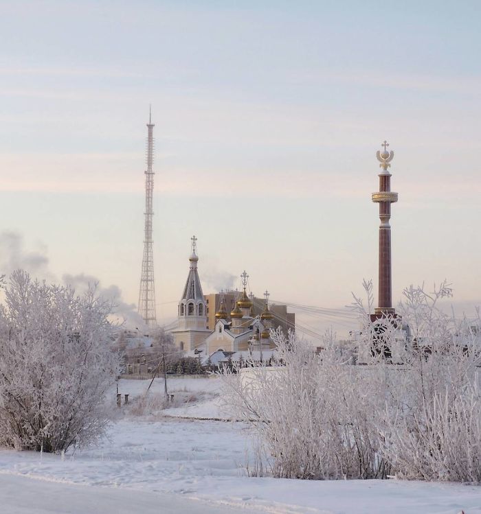 Блог - Новые фото из Оймякона, поселка, в котором от мороза -62°C сломался термометр Новые фото из Оймякона, поселка, в котором от мороза -62°C сломался термометр