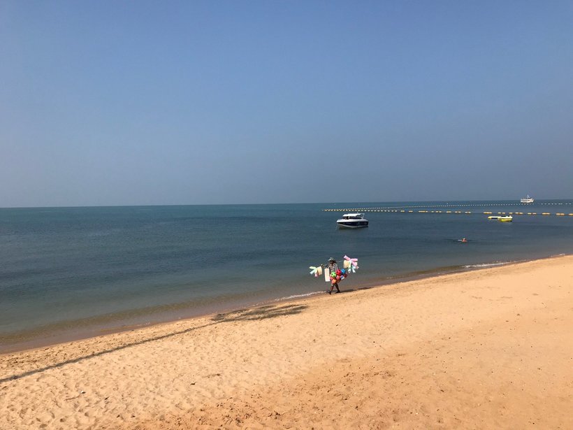 Пляж Джомтьен, Паттайя