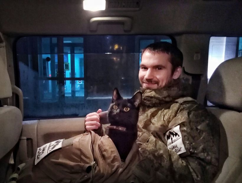 Блог - Из Мурманска до Владивостока за 57 дней: мужчина с котом путешествуют автостопом Из Мурманска до Владивостока за 57 дней: мужчина с котом путешествуют автостопом