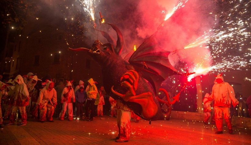 Вечеринка Nit de Foc