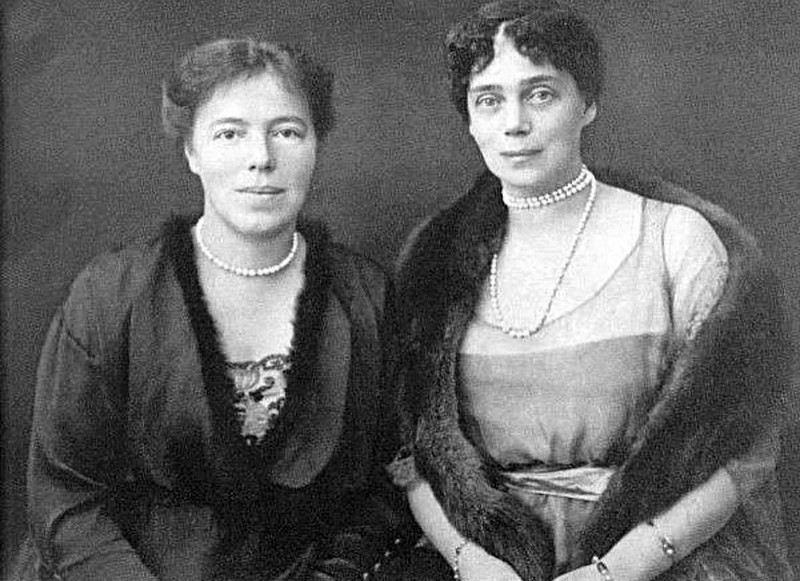 Ксения и Ольга — родные сестры Николая II в эмиграции Ксения и Ольга — родные сестры Николая II в эмиграции
