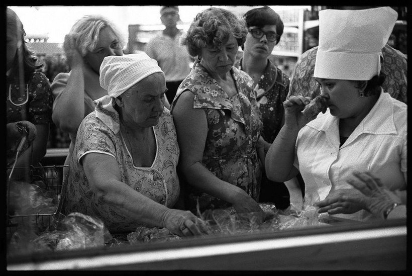 Социалистическая реальность в документальных фотографиях Владимира Воробьева