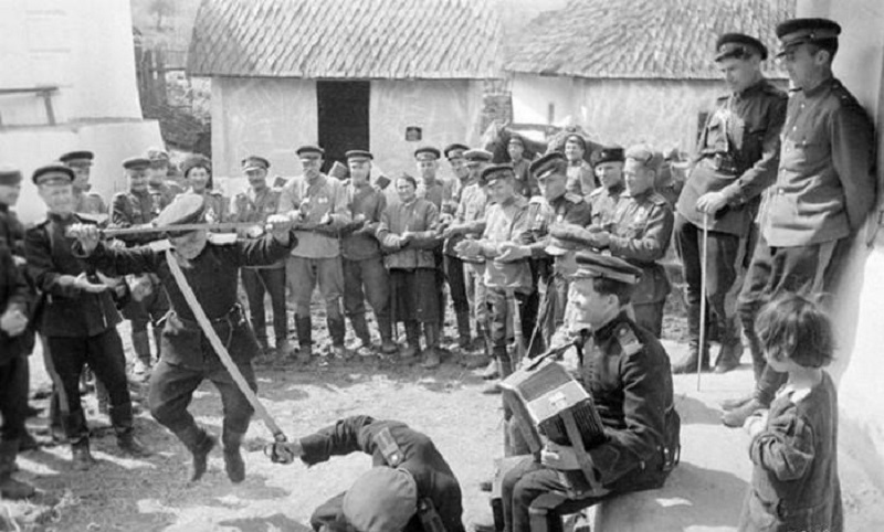 Блог - 25 редких снимков, которые изображают войну такой, какая она была на самом деле 25 редких снимков, которые изображают войну такой, какая она была на самом деле