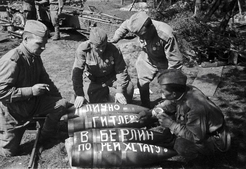 Блог - 25 редких снимков, которые изображают войну такой, какая она была на самом деле 25 редких снимков, которые изображают войну такой, какая она была на самом деле