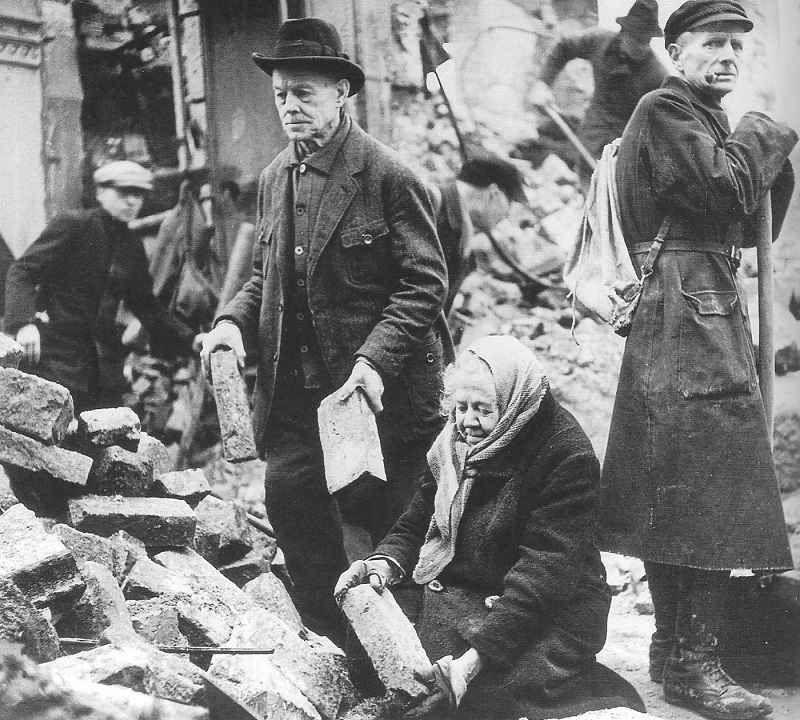 Блог - 25 редких снимков, которые изображают войну такой, какая она была на самом деле 25 редких снимков, которые изображают войну такой, какая она была на самом деле