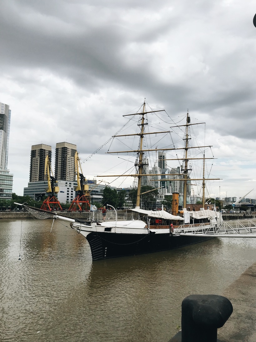 Фрегат «Президент Сармьенто».