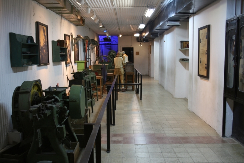 Станки, на которых работал господин Вейцман