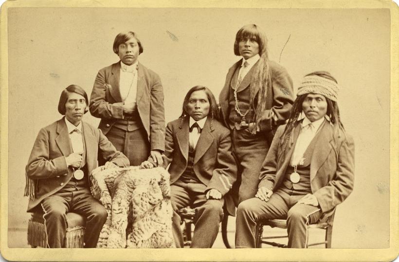 В сети появился архив снимков коренного населения США конца XIX века
