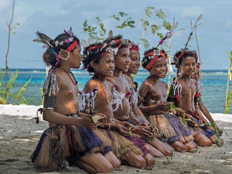 Папуа - Новая Гвинея: совместное отцовство 