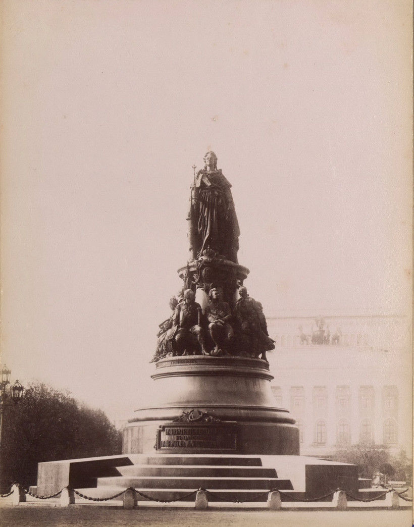 Блог - Фотографии достопримечательностей Санкт-Петербурга в альбоме 1880-х годов Фотографии достопримечательностей Санкт-Петербурга в альбоме 1880-х годов