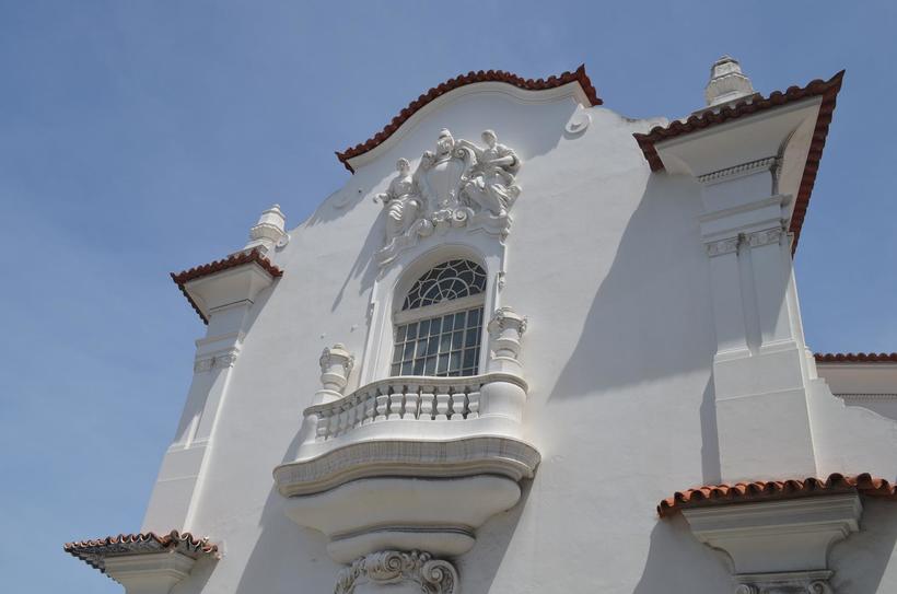 Боковой фасад музея