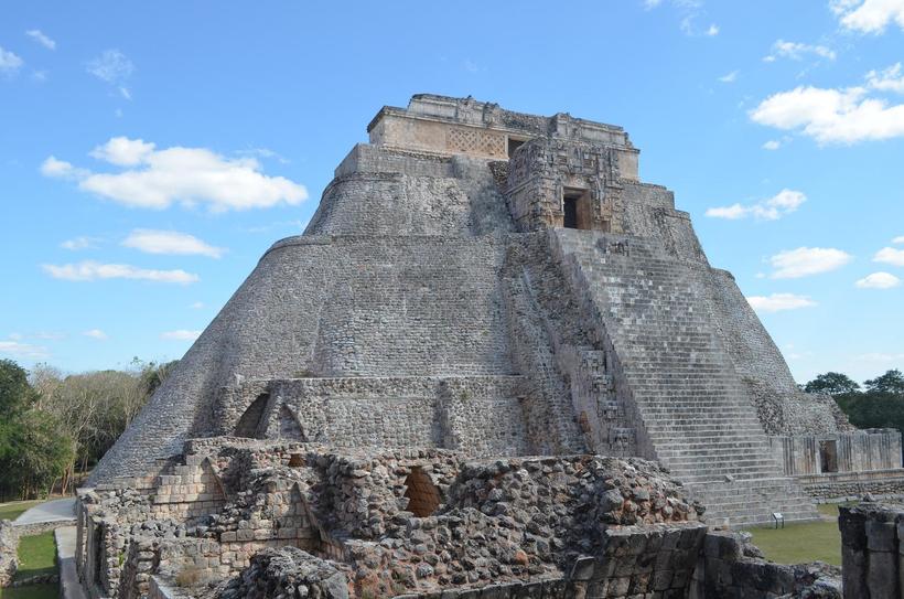 Главная пирамида Ушмаля