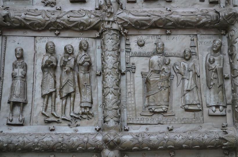 Магдебургские врата были привезены в Новгород как военный трофей