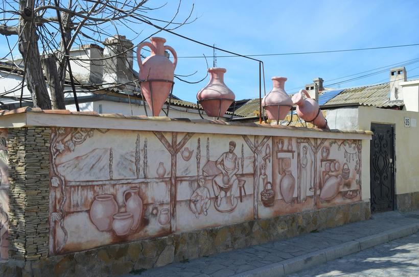 Сцены из местной жизни