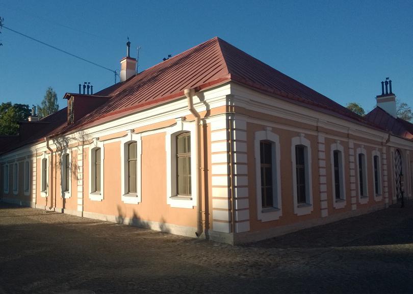 В старинных зданиях устроены музейные экспозиции