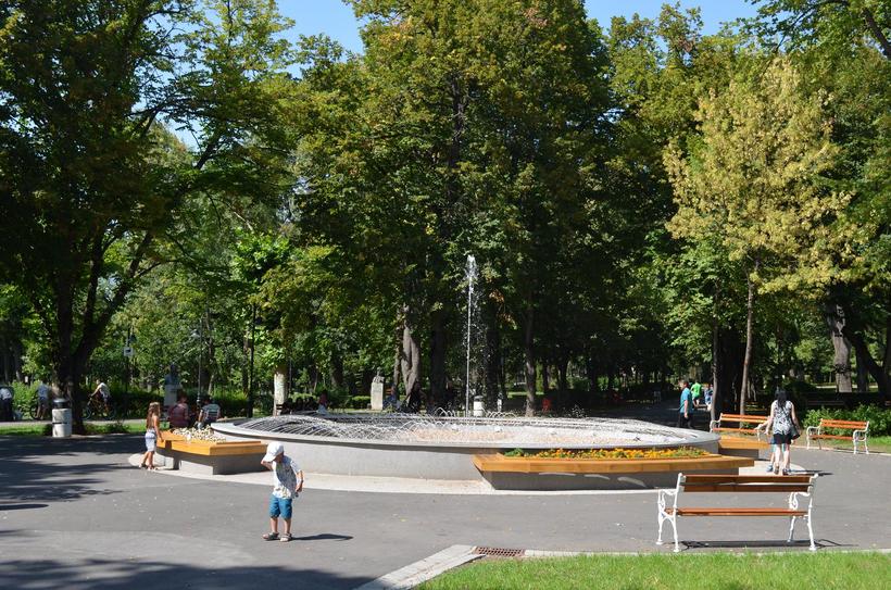 Приморский парк Бургаса считается отличным местом отдыха