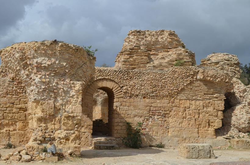 Римляне строили здания на века. Это сразу видно!