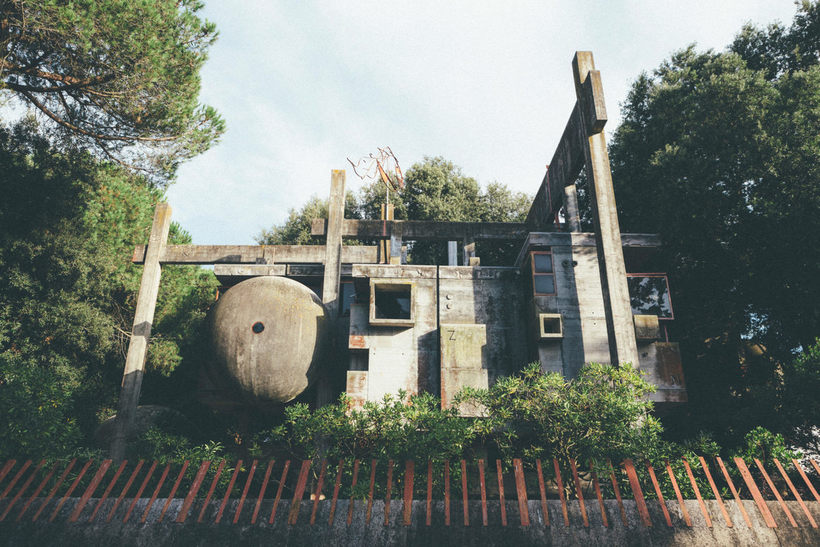 Блог - Заброшенный дом Casa Sperimentale в Риме — грандиозная скрытая архитектурная реликвия Заброшенный дом Casa Sperimentale в Риме — грандиозная скрытая архитектурная реликвия