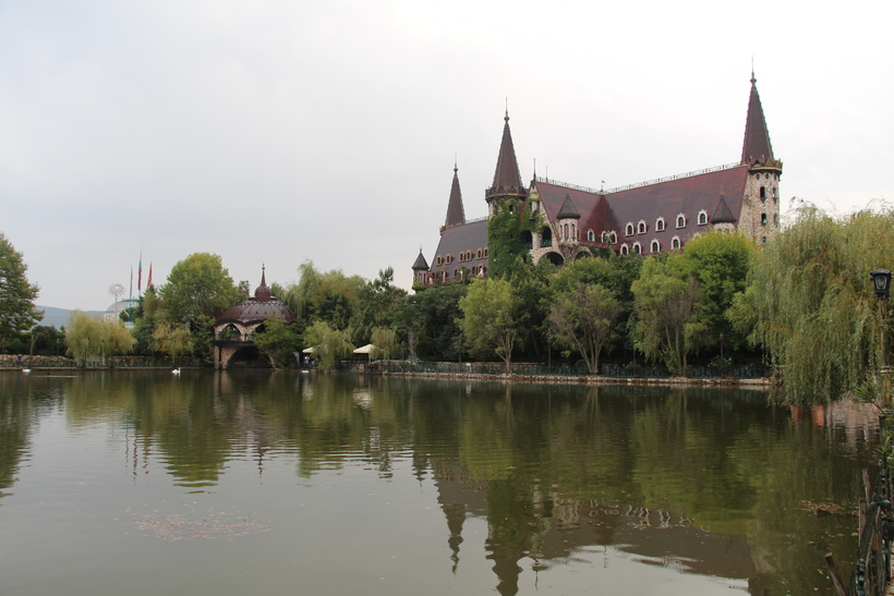 Замок "Равадиново"