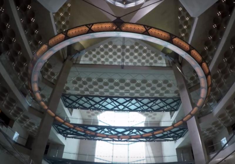 Внутри Фанар выглядит необычно