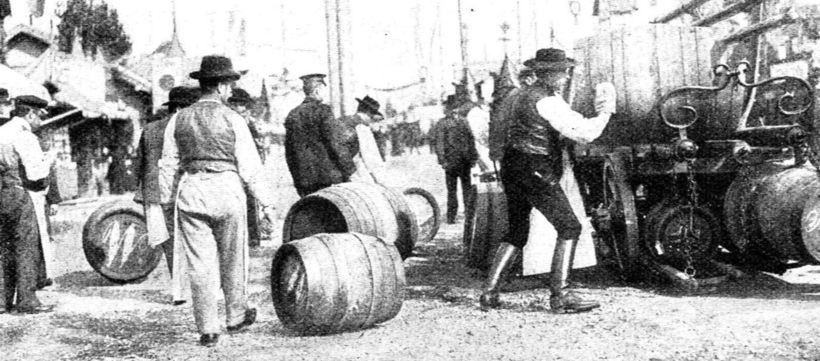 Доставка пива на Октоберфест в 1908 году