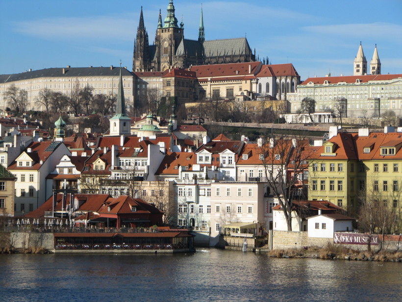 Набережная реки Влтавы