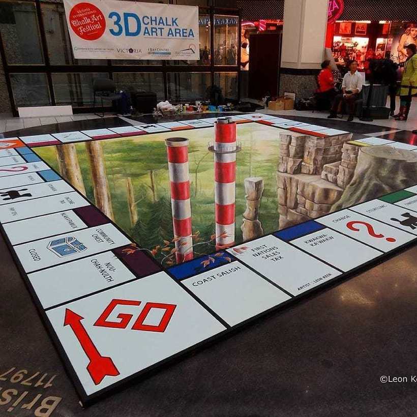 Художник создает невероятные рисунки на асфальте, возле которых хочется остановиться