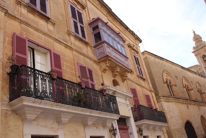 типичный дом на Мальте