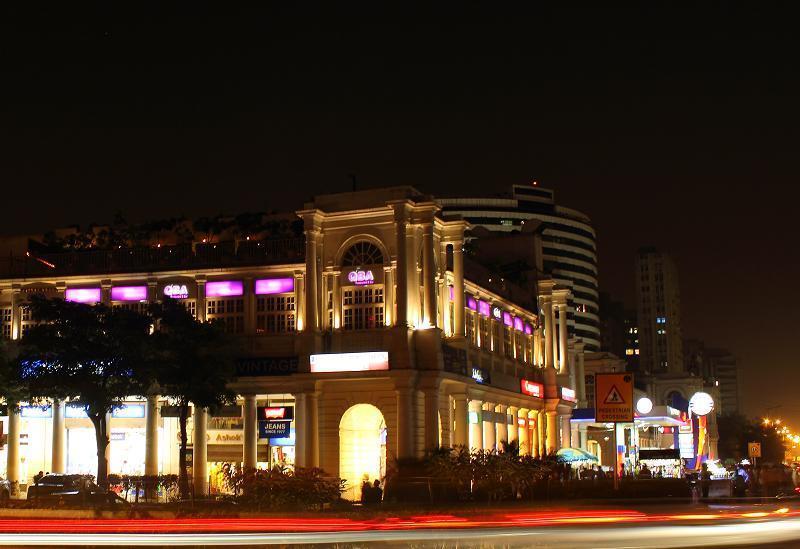 Ночная жизнь Коннот-Плейс