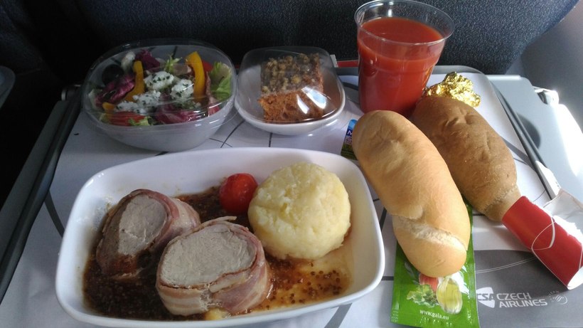 питание на борту самолёта Chezh Airlines