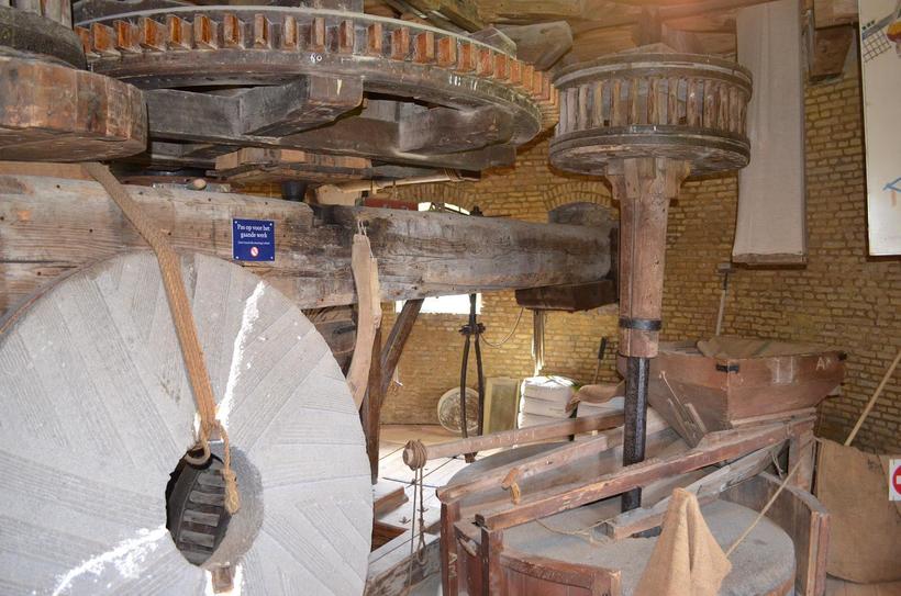 Настоящие мельничные приспособления