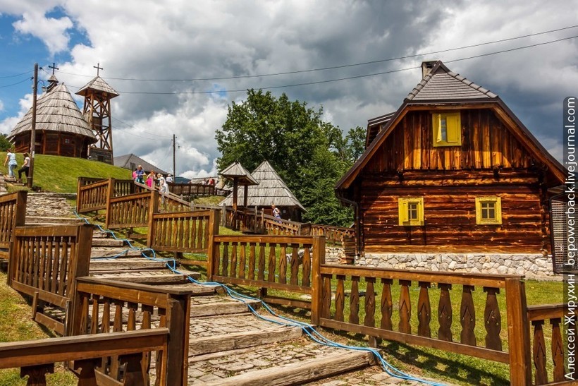 Блог - Дрвенград (Кустендорф) — город в Сербии, который построил Кустурица Дрвенград (Кустендорф) — город в Сербии, который построил Кустурица