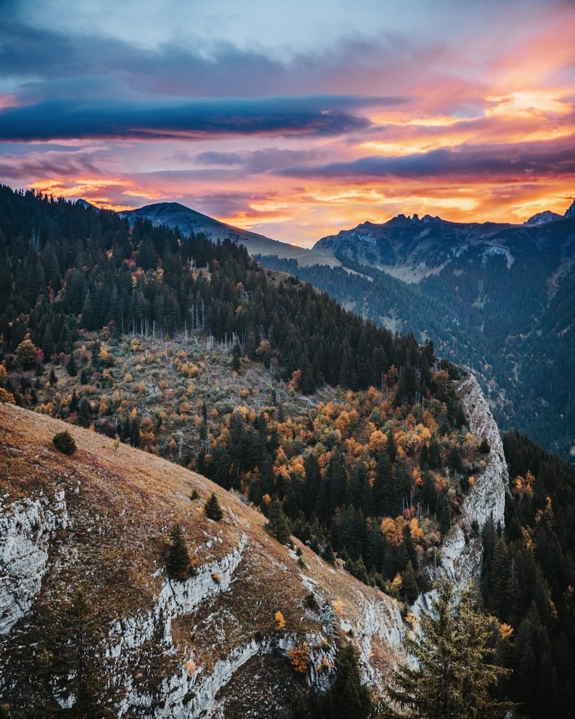 Дизайнер освещения показал, как правильный свет делает пейзаж ошеломительно красивым