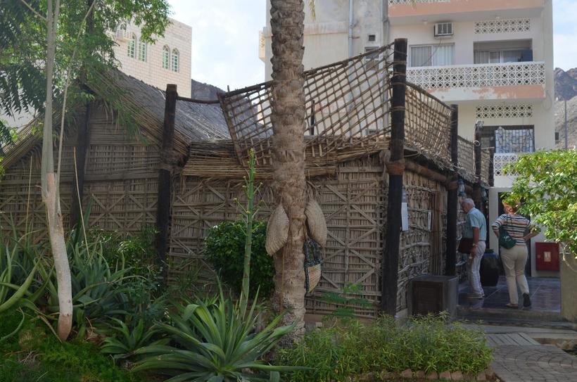 Хижину в бедуинском стиле можно посетить