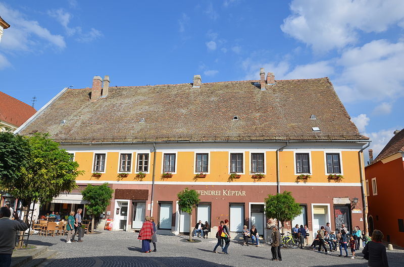 Самый красивый дом на самой красивой площади Сентендре