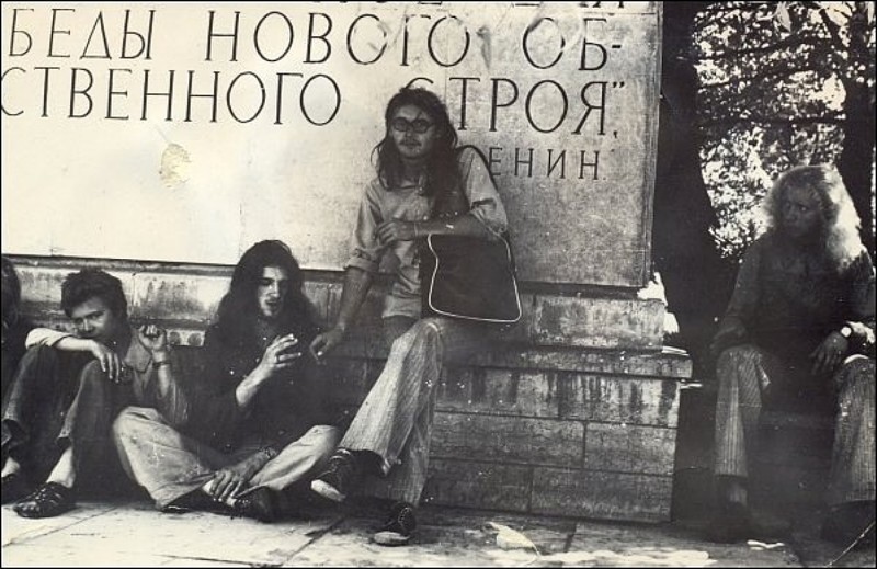 Блог - 18 эпатажных фотографий о том, как выглядели панки в СССР 18 эпатажных фотографий о том, как выглядели панки в СССР