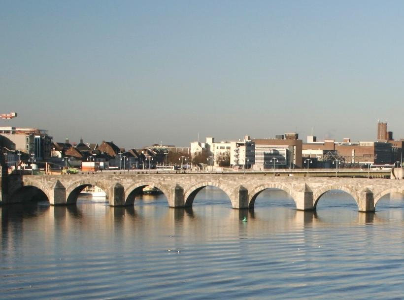 Самая старая переправа Маастрихта