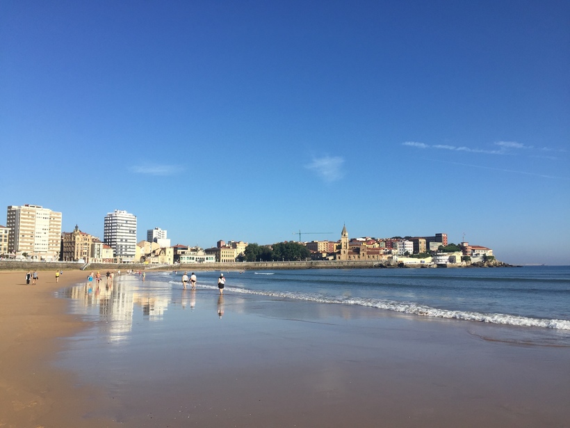 Пляж Хихона