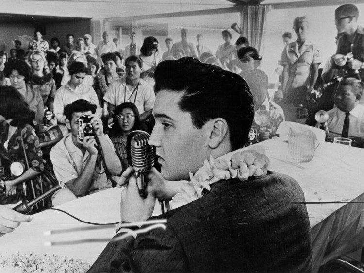 Блог - Хорошие были времена: 23 классических фото Гавайев в «расцветные» 60-е годы Хорошие были времена: 23 классических фото Гавайев в «расцветные» 60-е годы