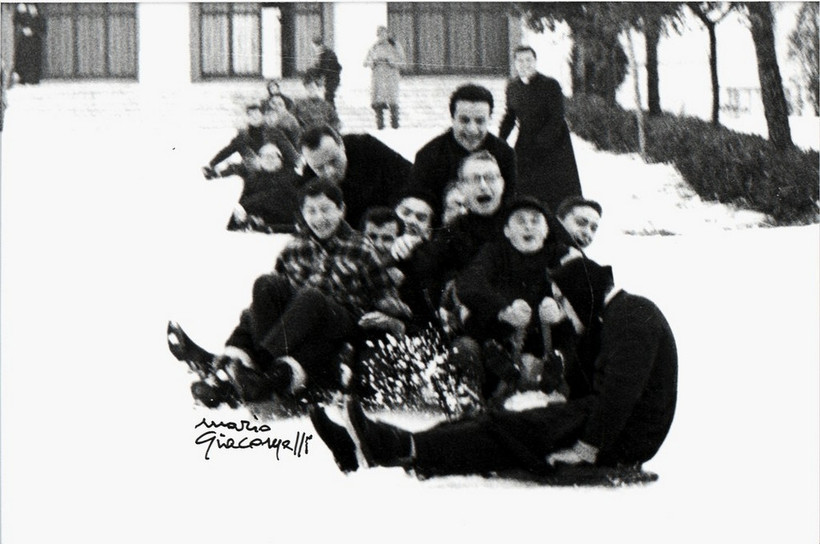 Блог - Итальянец снимал будущих католических священников так, как до него не осмеливались Итальянец снимал будущих католических священников так, как до него не осмеливались