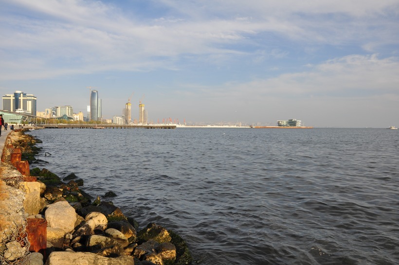 Каспийское море в феврале