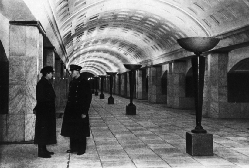 Блог - Как выглядели первые станции Московского метрополитена сразу после открытия Как выглядели первые станции Московского метрополитена сразу после открытия
