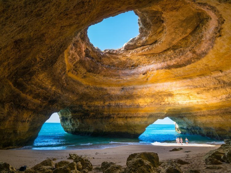 13 лучших мест в мире для сольного путешествия в 2019 году